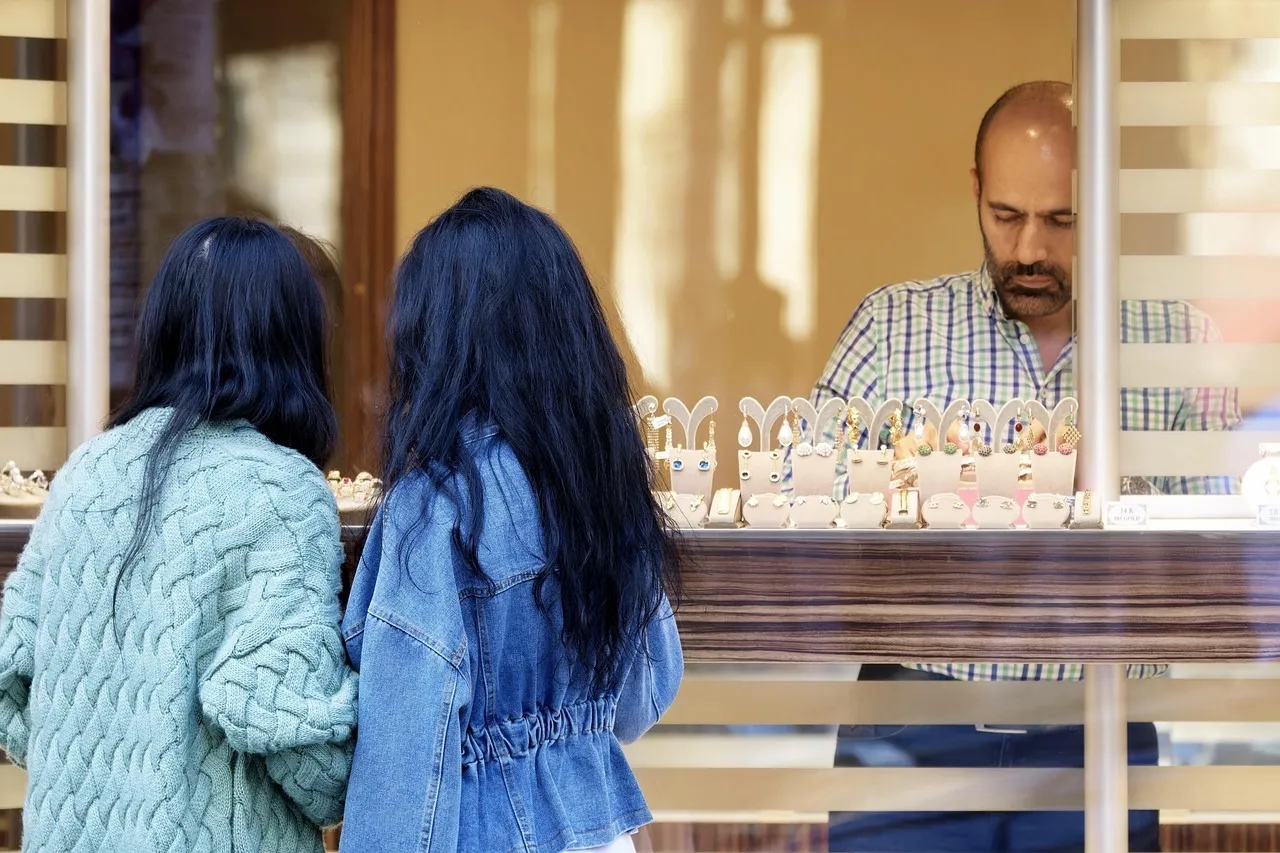 Nombre comercial o marca en la factura: qué nombre poner y cuál no puede faltar