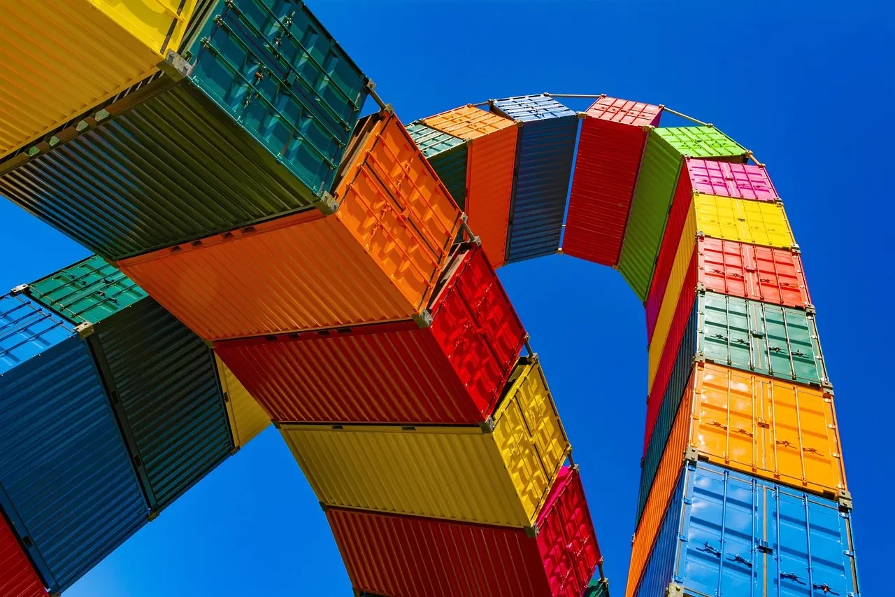 Factura de exportación fuera de la UE: IVA cero, documentación y cómo emitirla bien