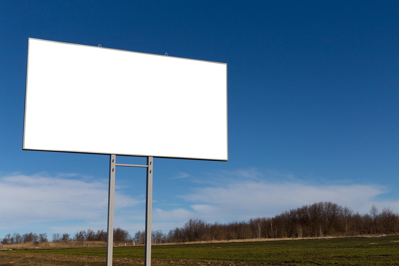 Facturar la gestión de publicidad online a un cliente: honorarios vs. gasto de campaña