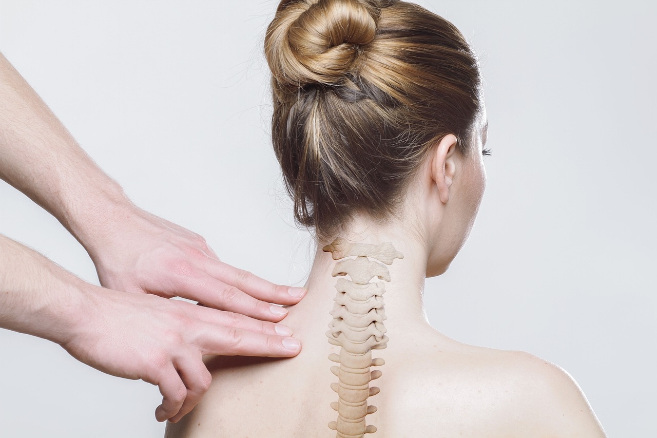 IVA en osteopatía y masaje terapéutico: por qué no llevan la exención sanitaria